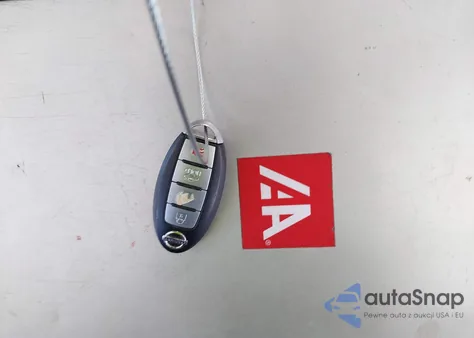 2014 Nissan Pathfinder Platinum/S/Sl/Sv z USA, uszkodzony, nr VIN 5N1AR2MN2EC677077